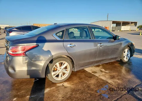 2014 Nissan Altima 2.5 из США, поврежденный, VIN 1N4AL3AP0EC116433